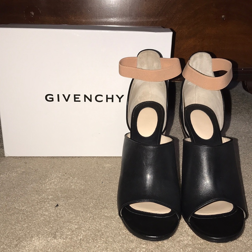 Givenchy Black Leather Heel with Brown Block Heel